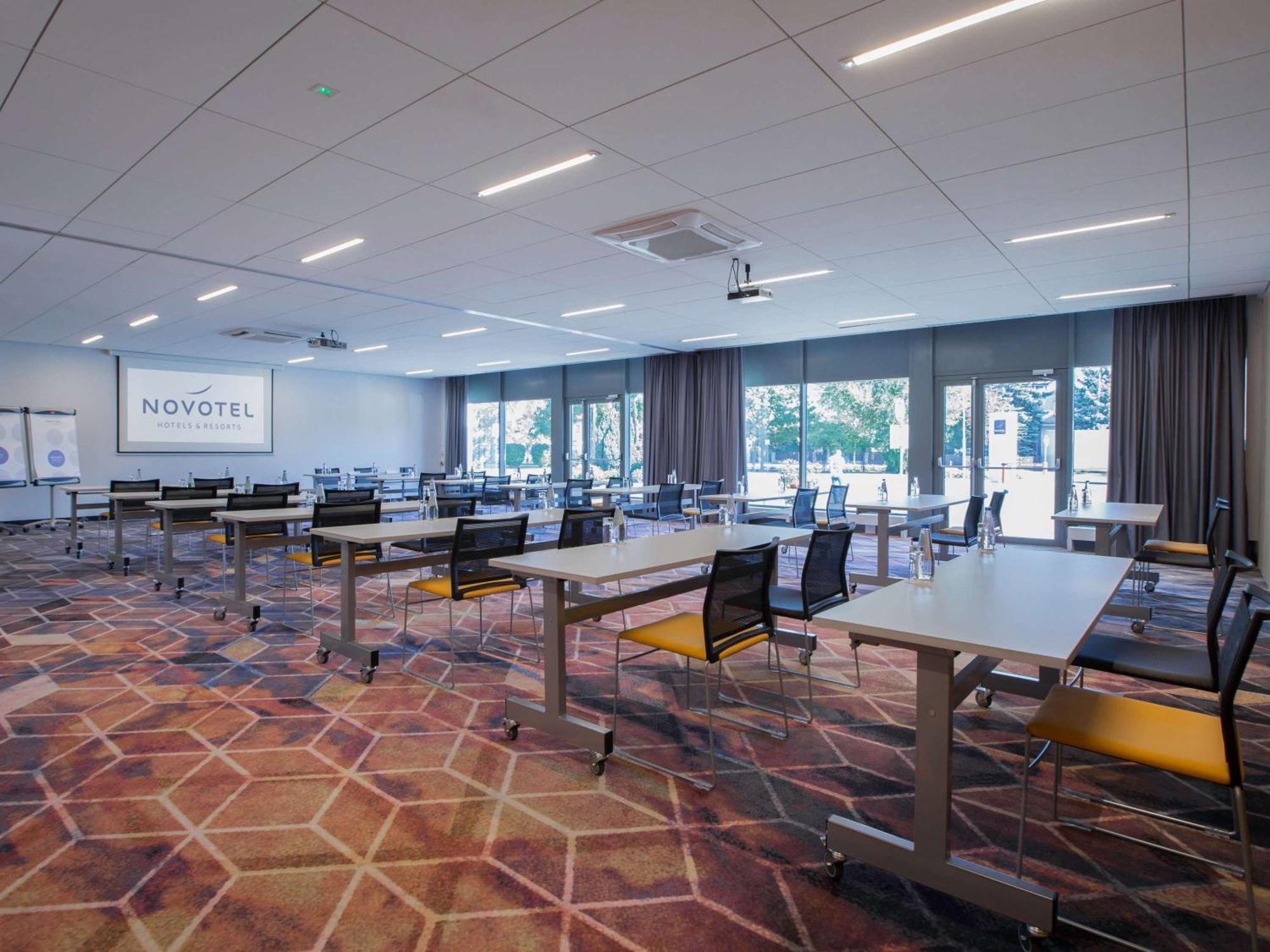 Novotel Wroclaw City Ngoại thất bức ảnh