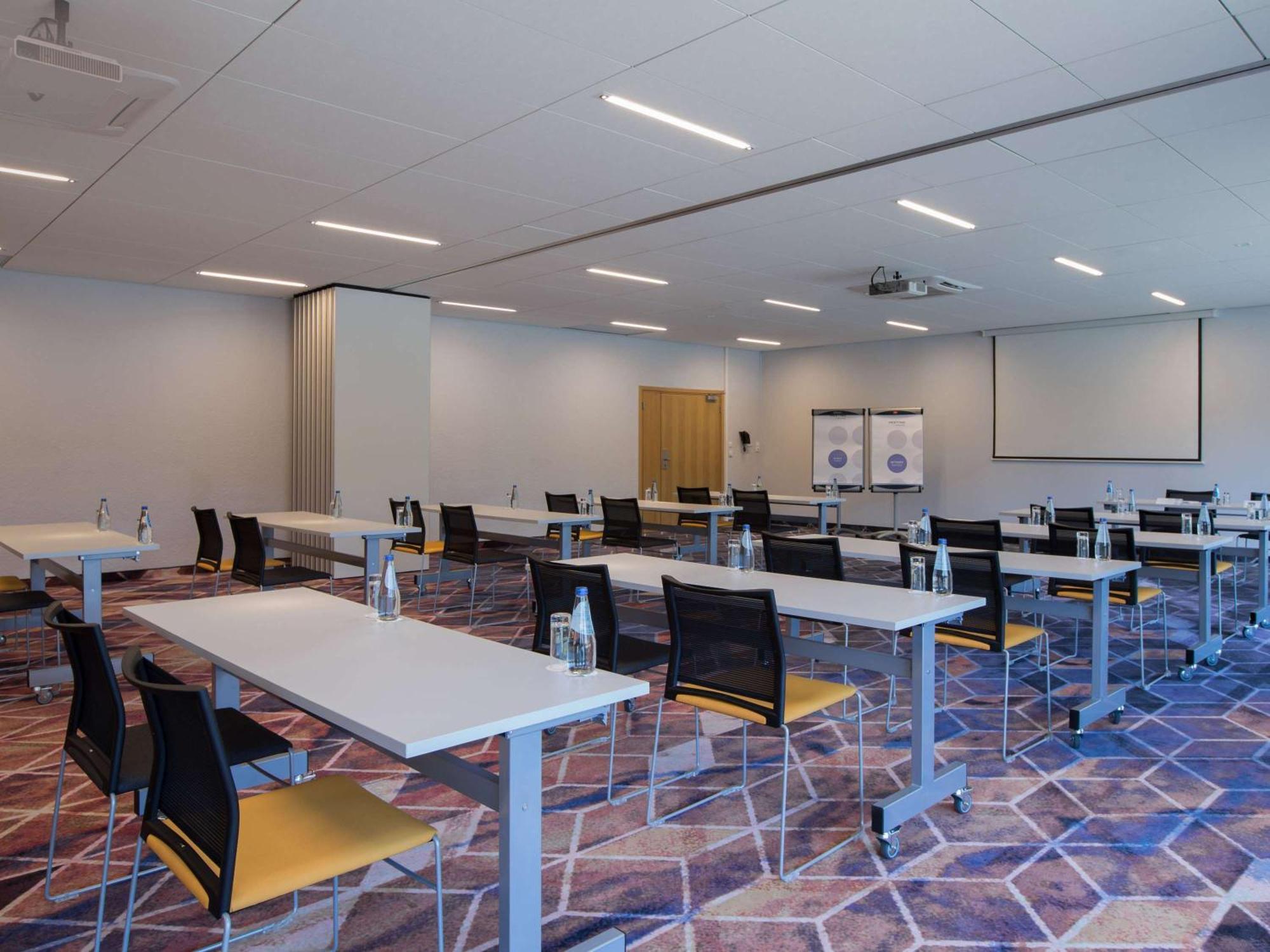 Novotel Wroclaw City Ngoại thất bức ảnh