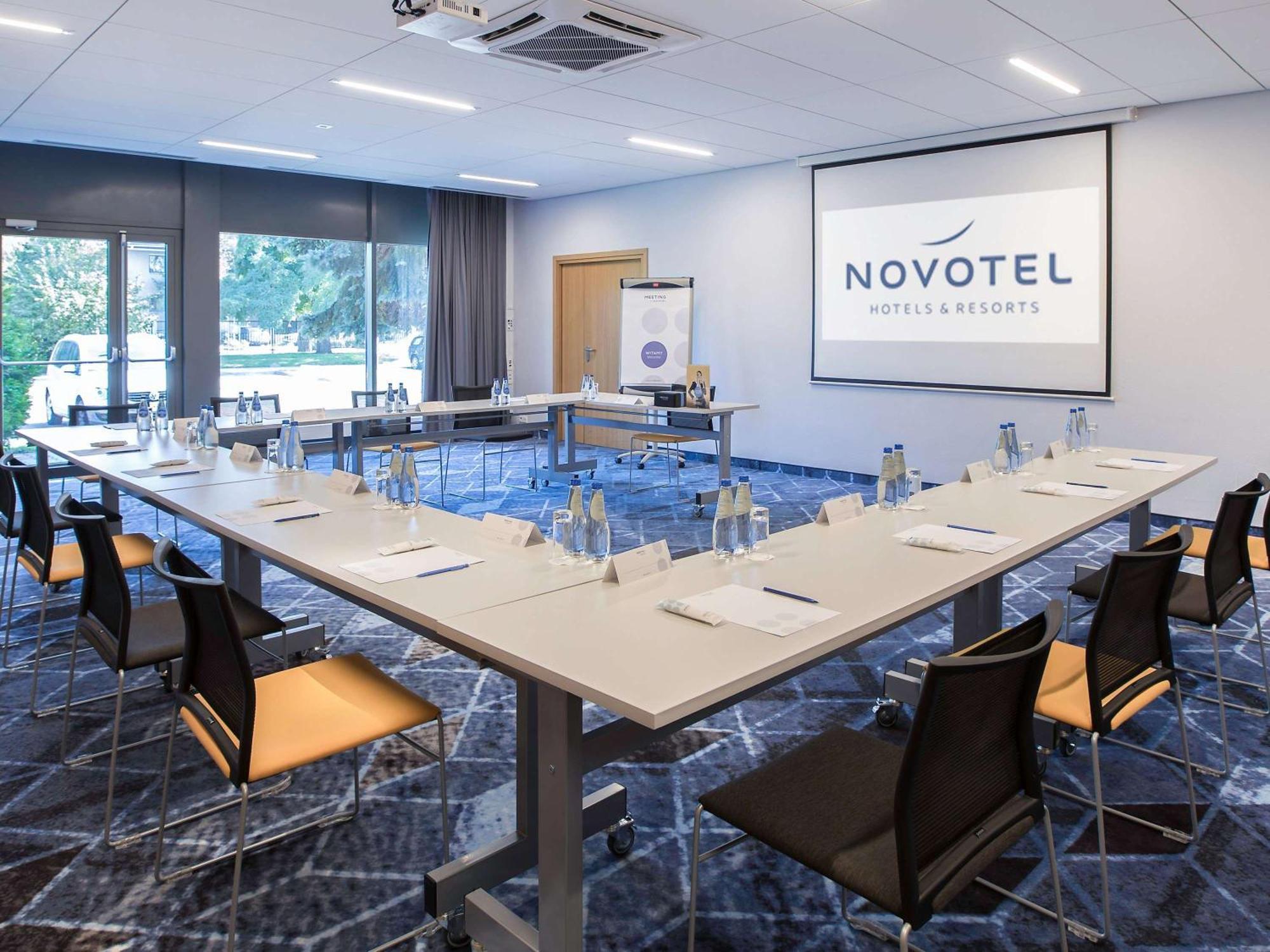 Novotel Wroclaw City Ngoại thất bức ảnh