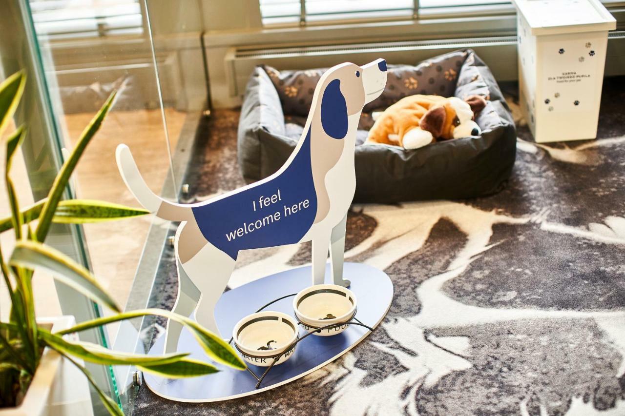 Novotel Wroclaw City Ngoại thất bức ảnh